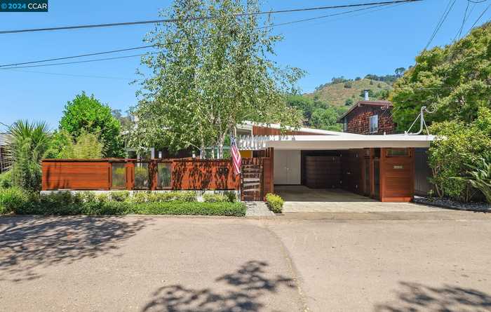 photo 2: 99 Evergreen Lane, Berkeley CA 94705