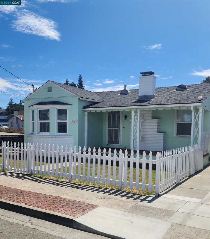 photo 1: 951 Medford Avenue, Hayward CA 94541