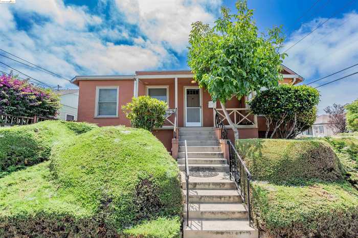 photo 2: 421 41st, Oakland CA 94609