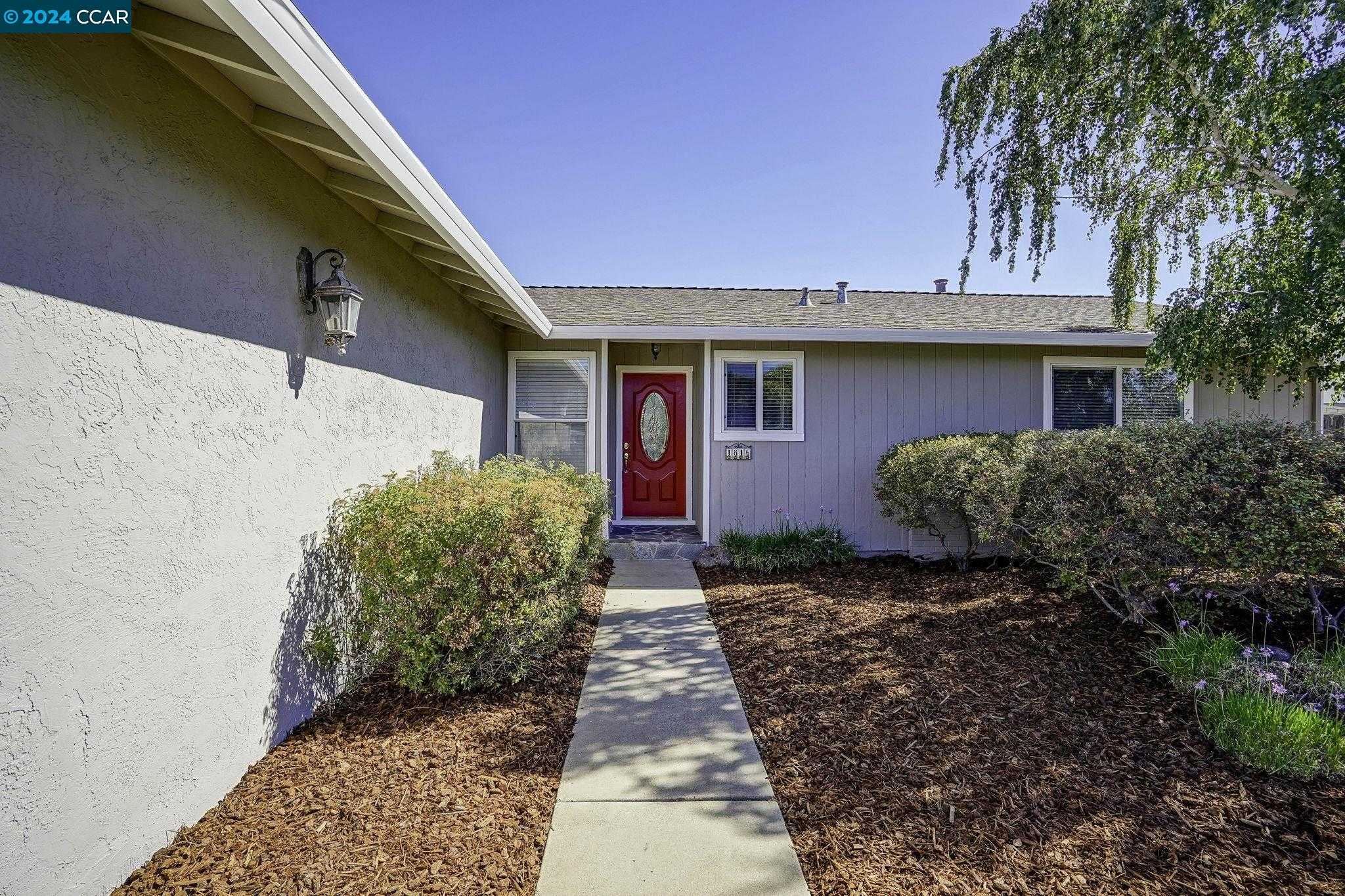 photo 3: 1816 Elkwood Dr, Concord CA 94519