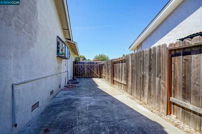 photo 32: 1816 Elkwood Dr, Concord CA 94519