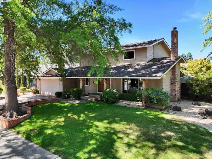 photo 1: 319 Castle Rock Road, Walnut Creek CA 94598