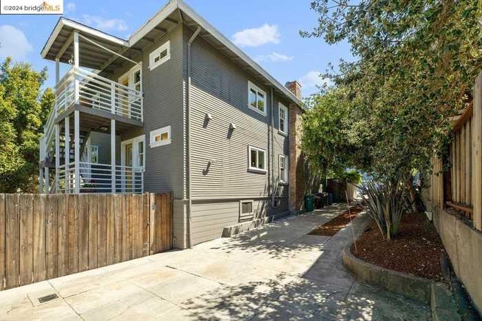 photo 60: 1456 E 32Nd St, Oakland CA 94602