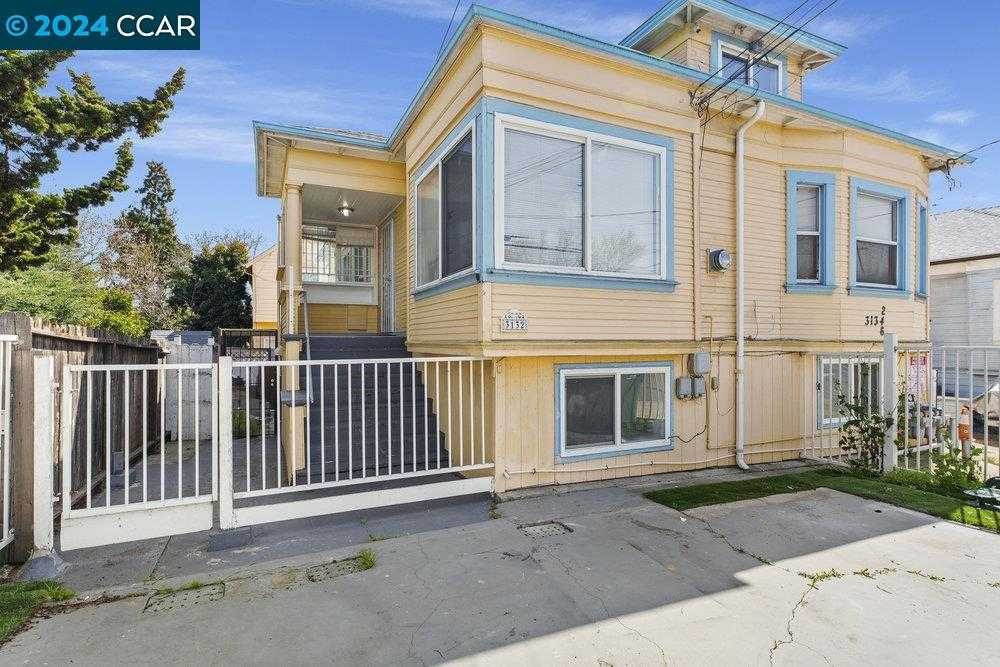 photo 1: 3134 Pleitner Ave, Oakland CA 94602