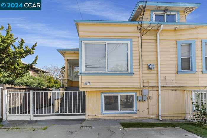 photo 2: 3134 Pleitner Ave, Oakland CA 94602