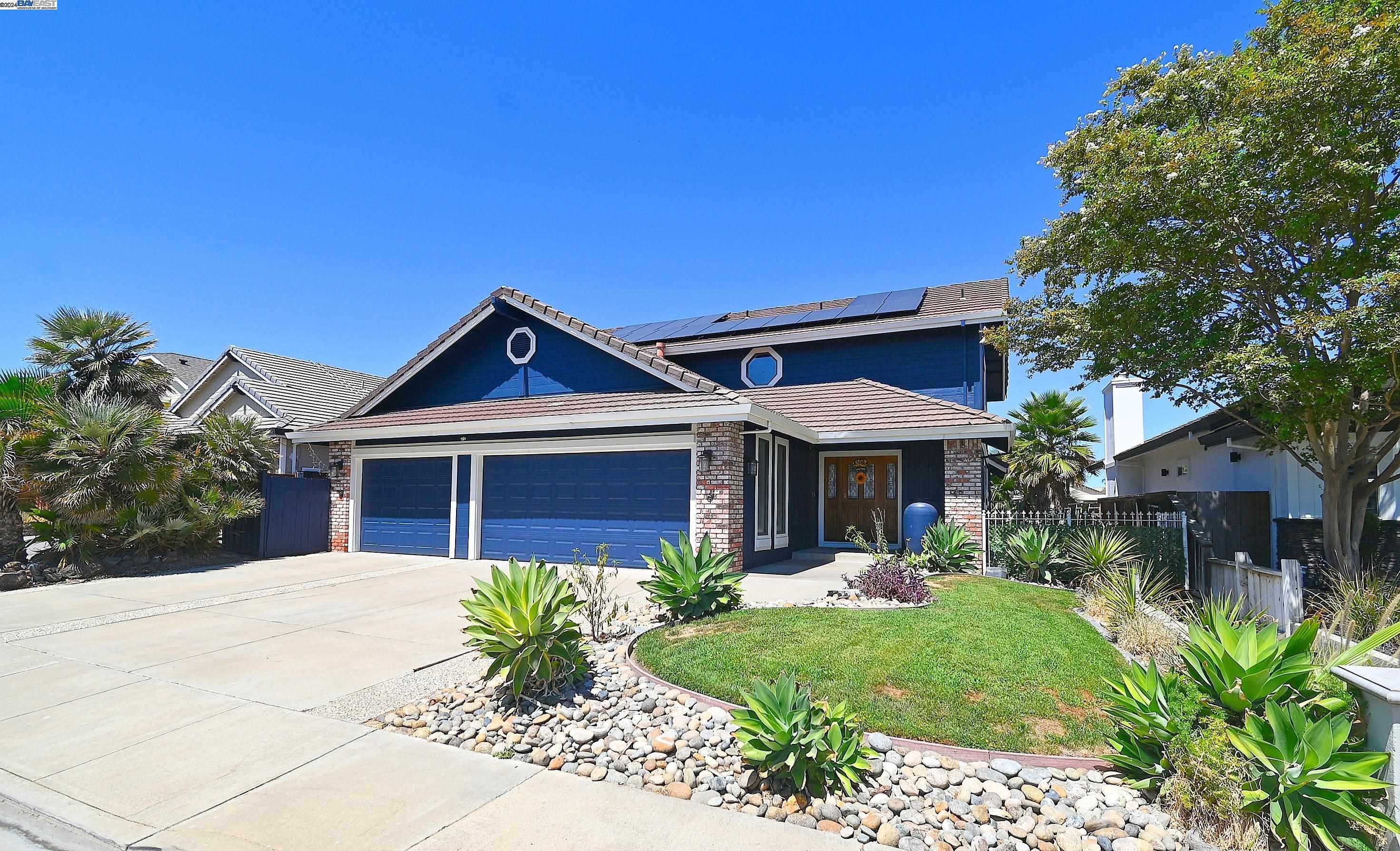 photo 3: 4325 Monterey Ct, Discovery Bay CA 94505