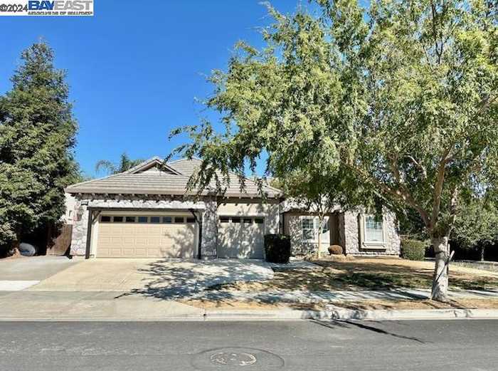 photo 1: 2128 Gold Poppy St, Brentwood CA 94513