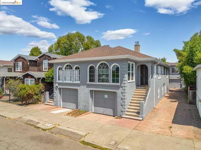 photo 2: 662 45th St, Oakland CA 94609