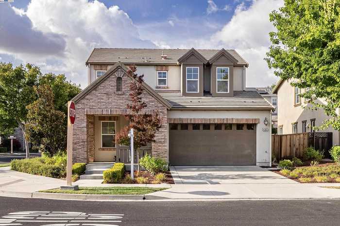 photo 1: 4303 Gardenia St, San Ramon CA 94582