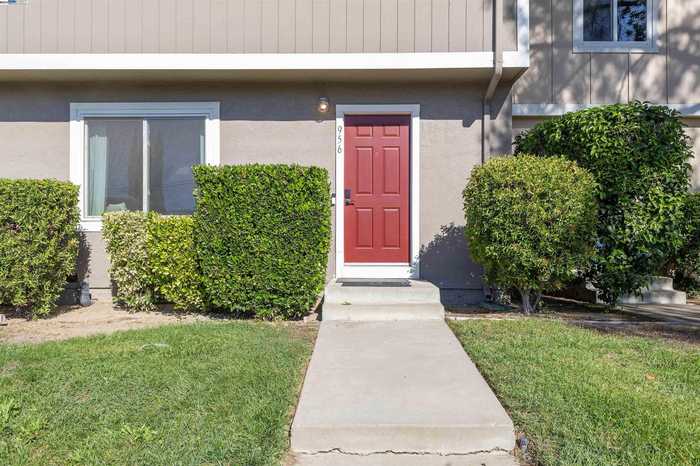 photo 2: 956 Dolores St, Livermore CA 94550