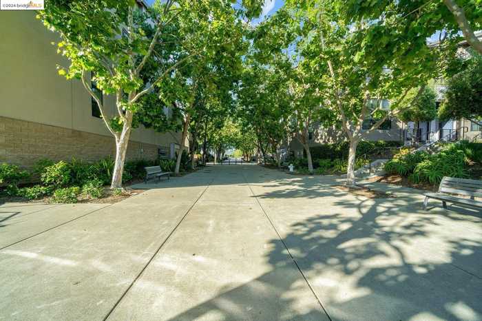 photo 54: 2827 Regatta Dr, Oakland CA 94601