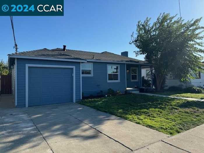 photo 2: 1818 Costa Ave, Richmond CA 94806