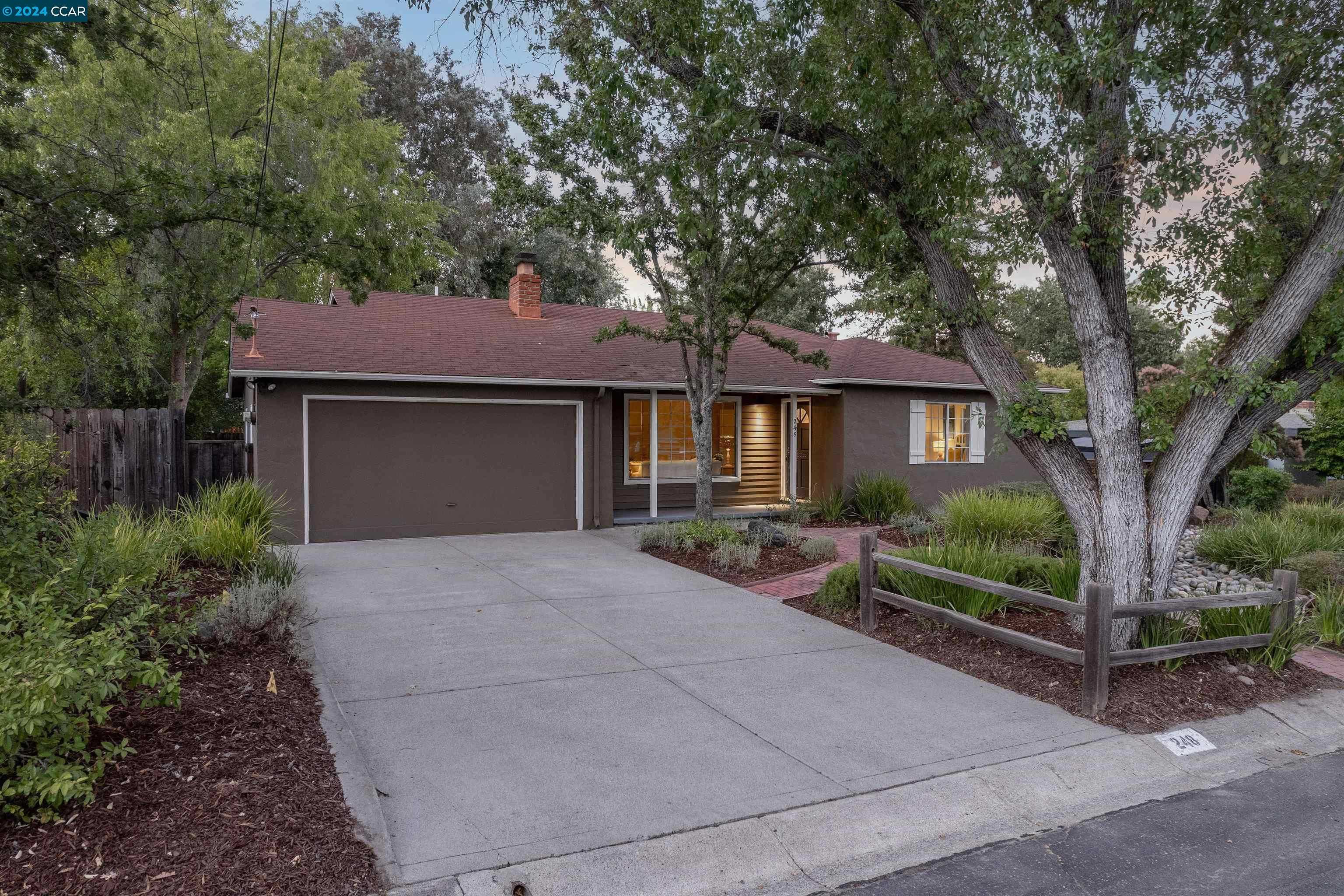 photo 2: 248 Lucinda Ln, Pleasant Hill CA 94523