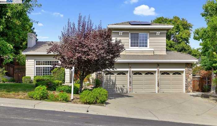 photo 1: 209 Rustic Pl, San Ramon CA 94582