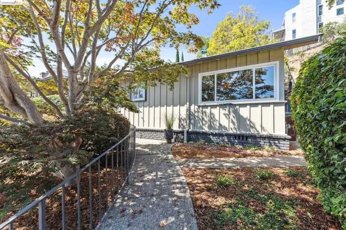 photo 2: 19 Reata Pl, Oakland CA 94618