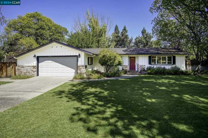 photo 1: 20 Vallecito Lane, Walnut Creek CA 94596