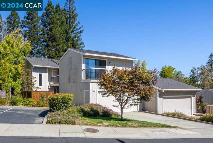 photo 2: 1441 Quail View Cir, Walnut Creek CA 94597