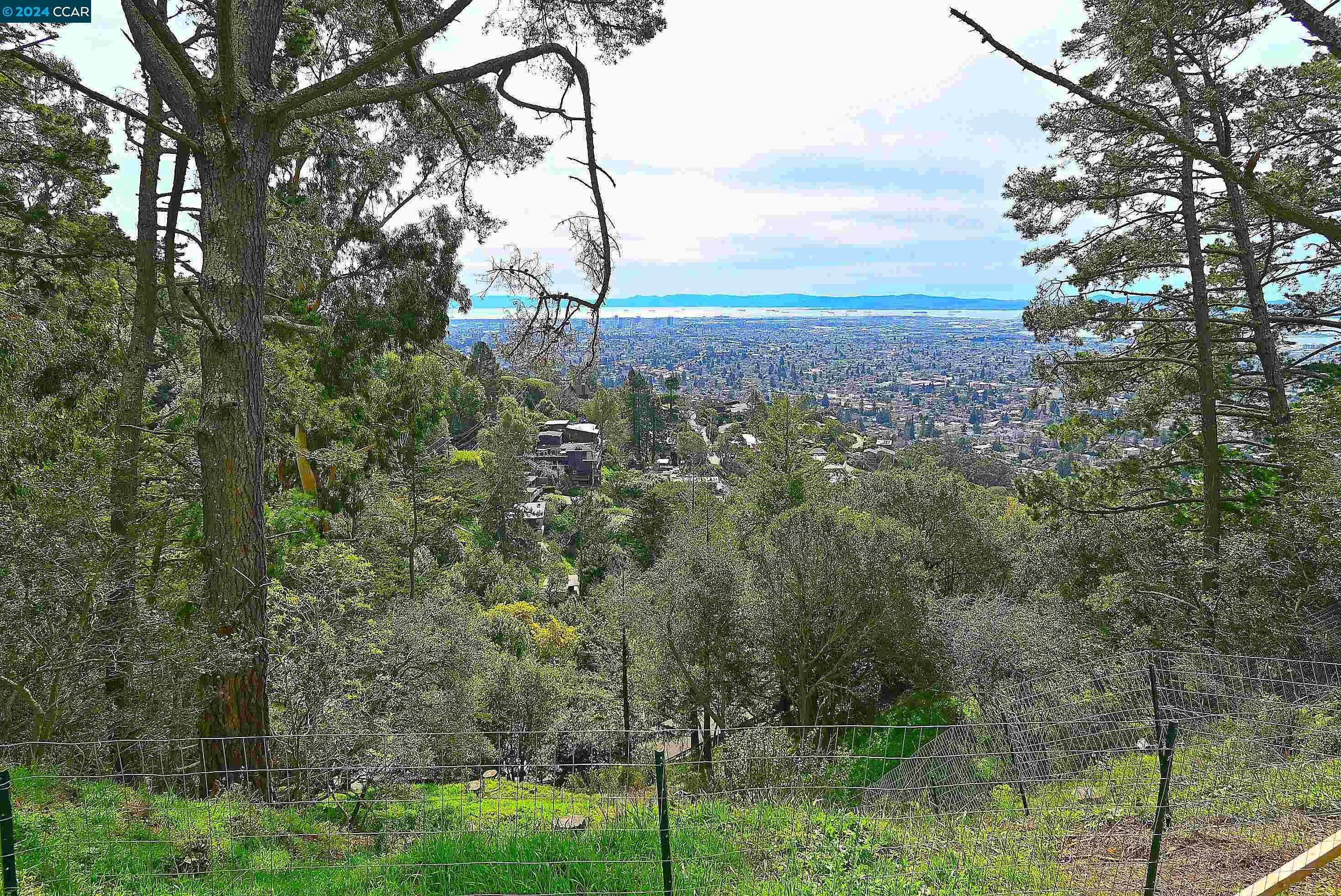 photo 1: Panoramic pl, Oakland CA 94720