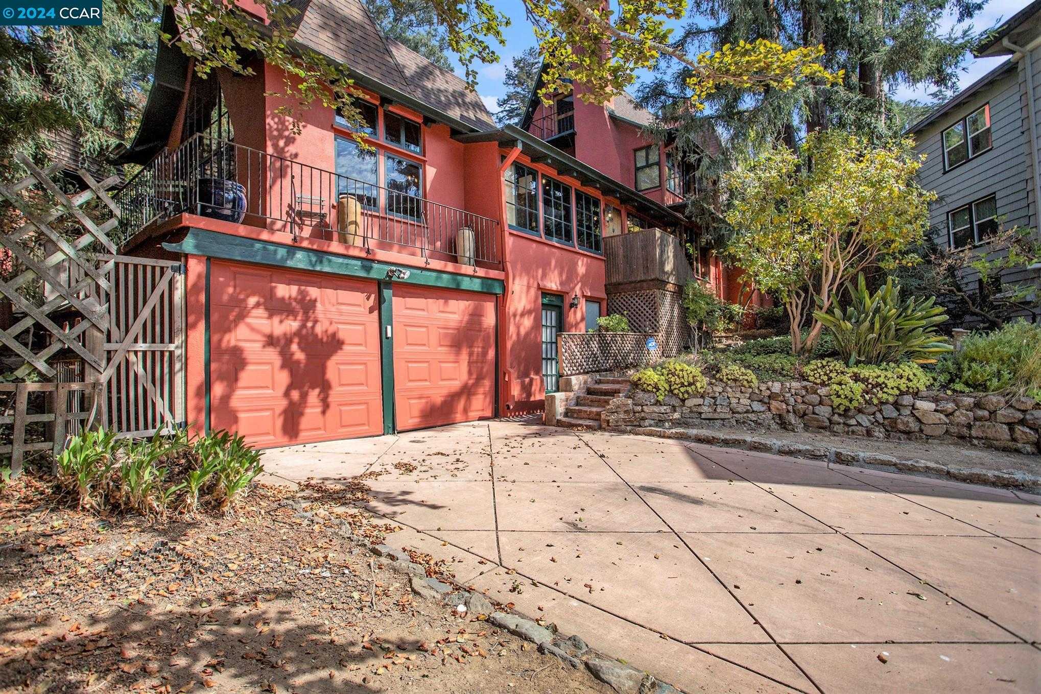 photo 2: 1780 Highland Pl, Berkeley CA 94709