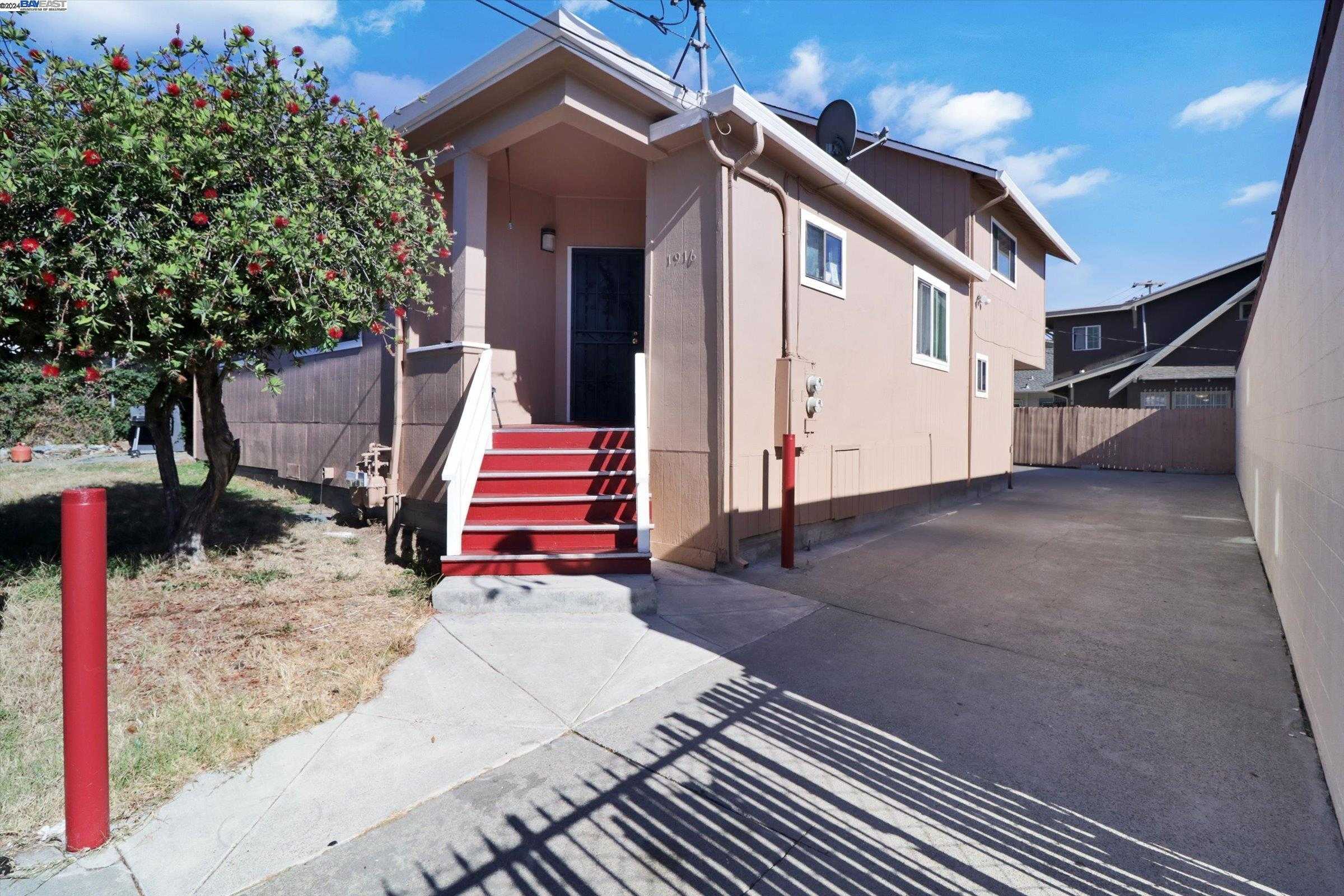 photo 1: 1916 48th Ave, Oakland CA 94601