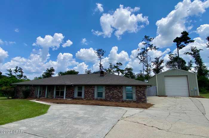 photo 2: 2863 Wildwood Circle, Marianna FL 32448