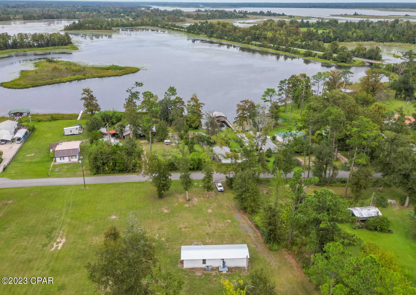 photo 3: 7815 Lake Seminole Road, Sneads FL 32460