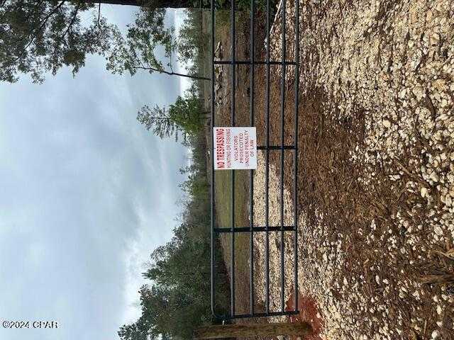 photo 1: 2245 Beaver Circle Circle, Marianna FL 32448