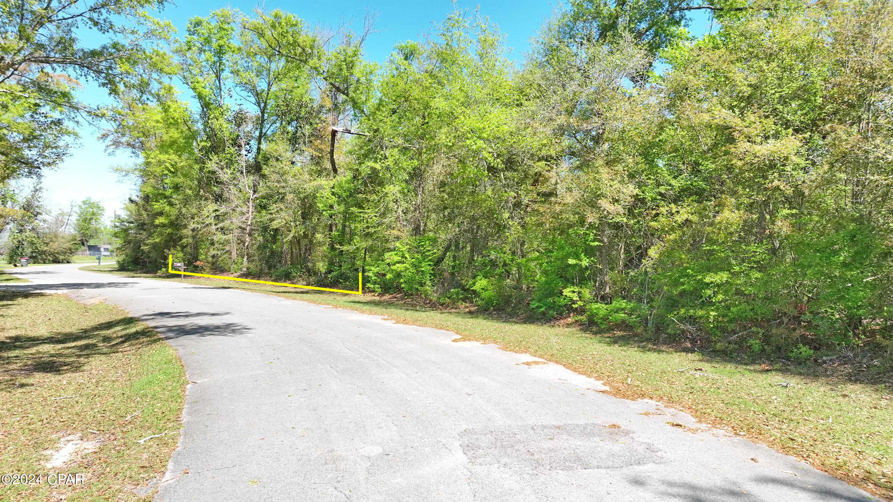 photo 2: Indian Bluff Drive, Youngstown FL 32466