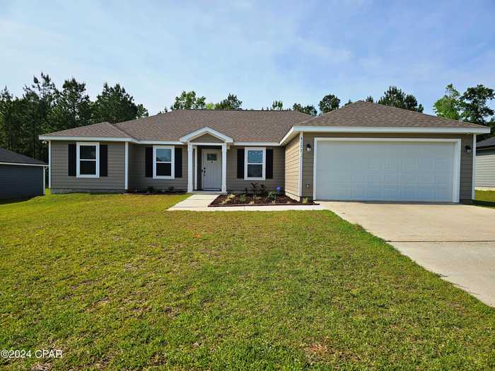 photo 1: 4173 Green Meadows Trail, Marianna FL 32446