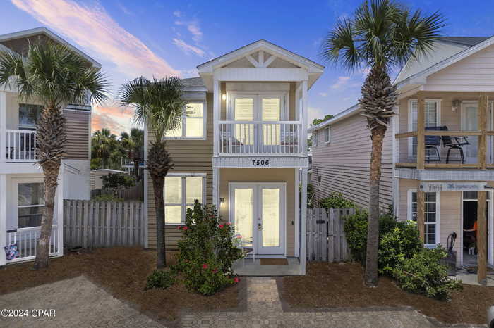 photo 1: 7506 Thomas Drive, Panama City Beach FL 32408