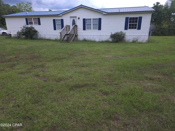 photo 1: 2273 Obert Rd, Cottondale FL 32431