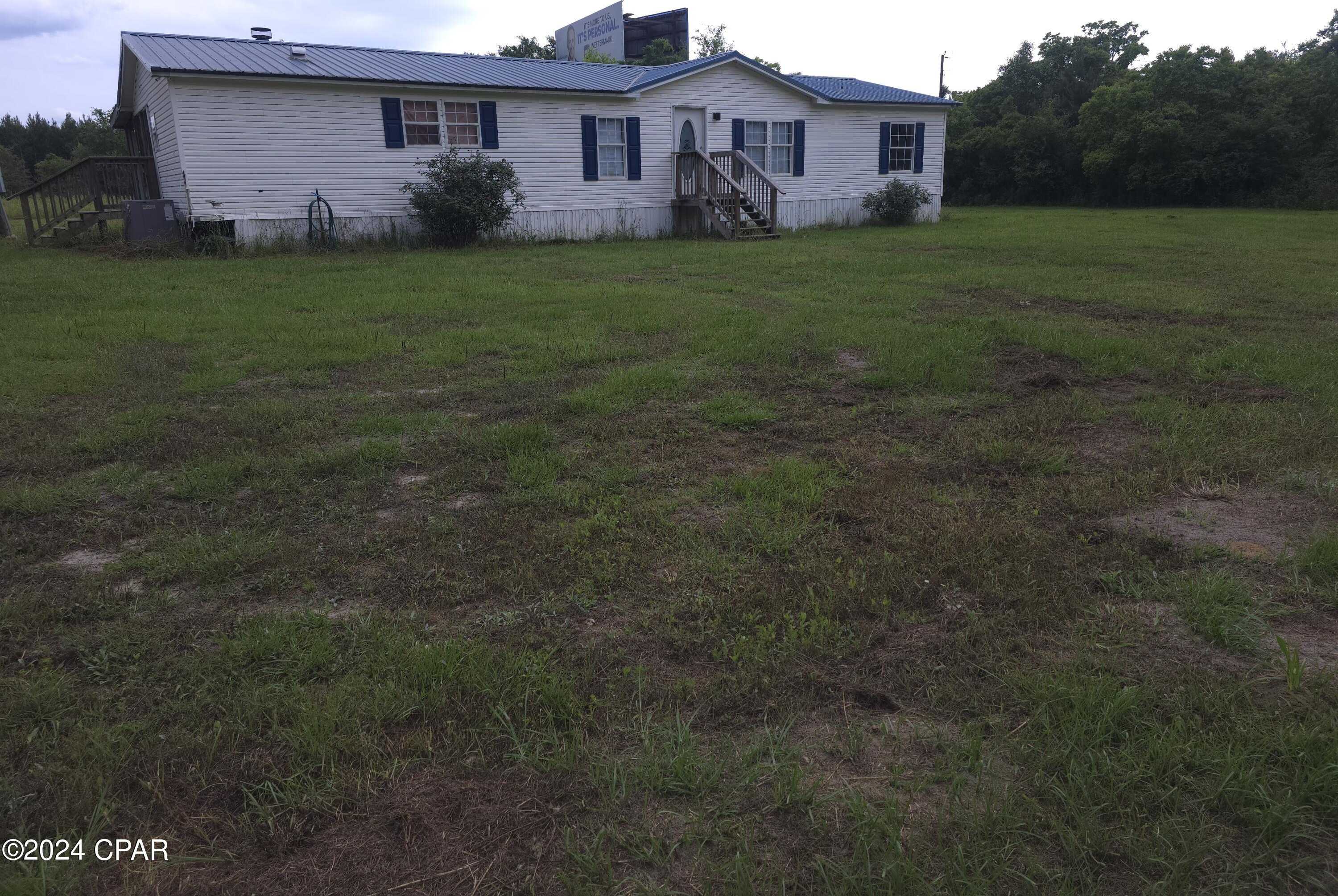 photo 2: 2273 Obert Rd, Cottondale FL 32431