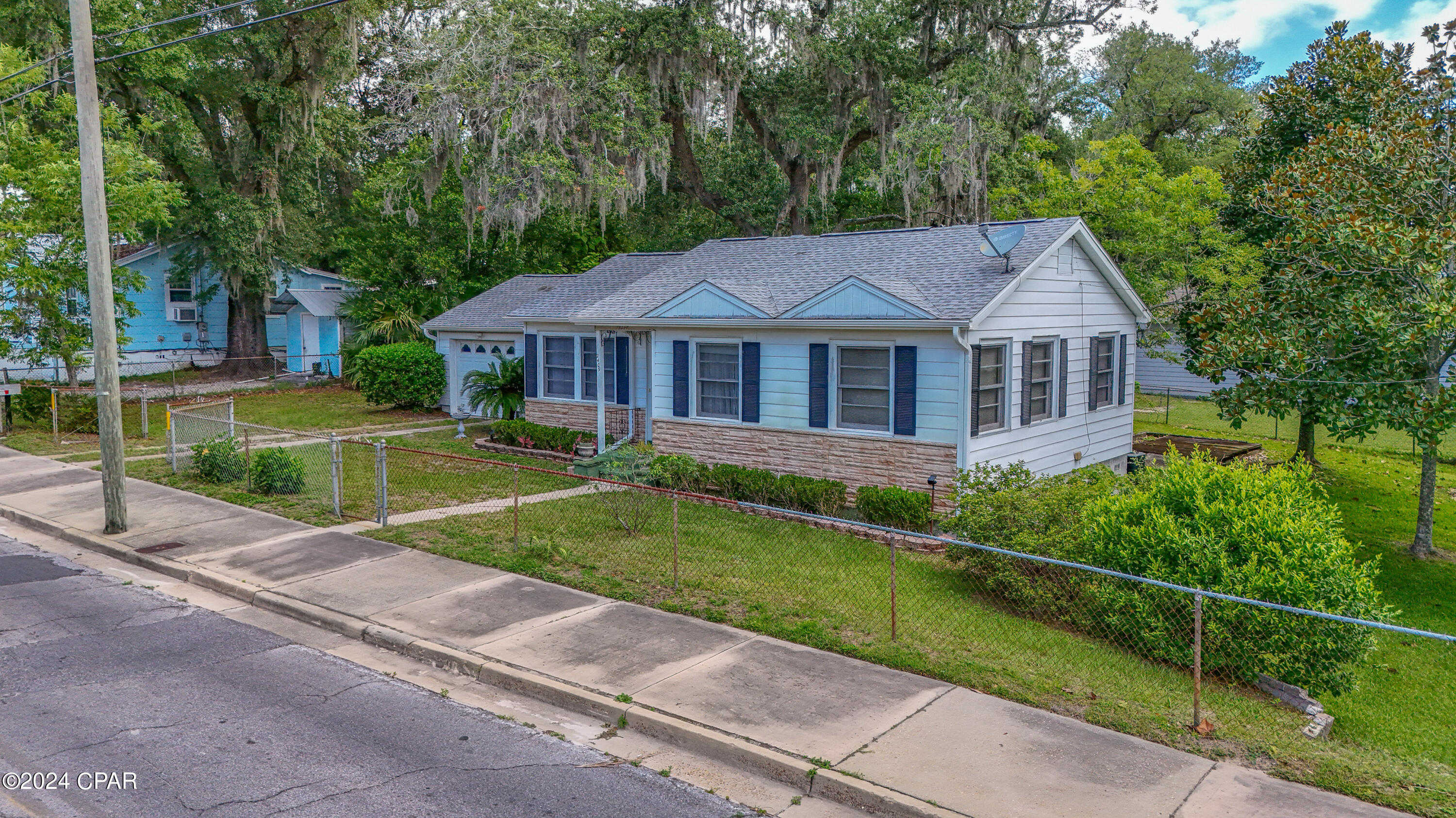 photo 1: 2409 E 3rd Street, Panama City FL 32401