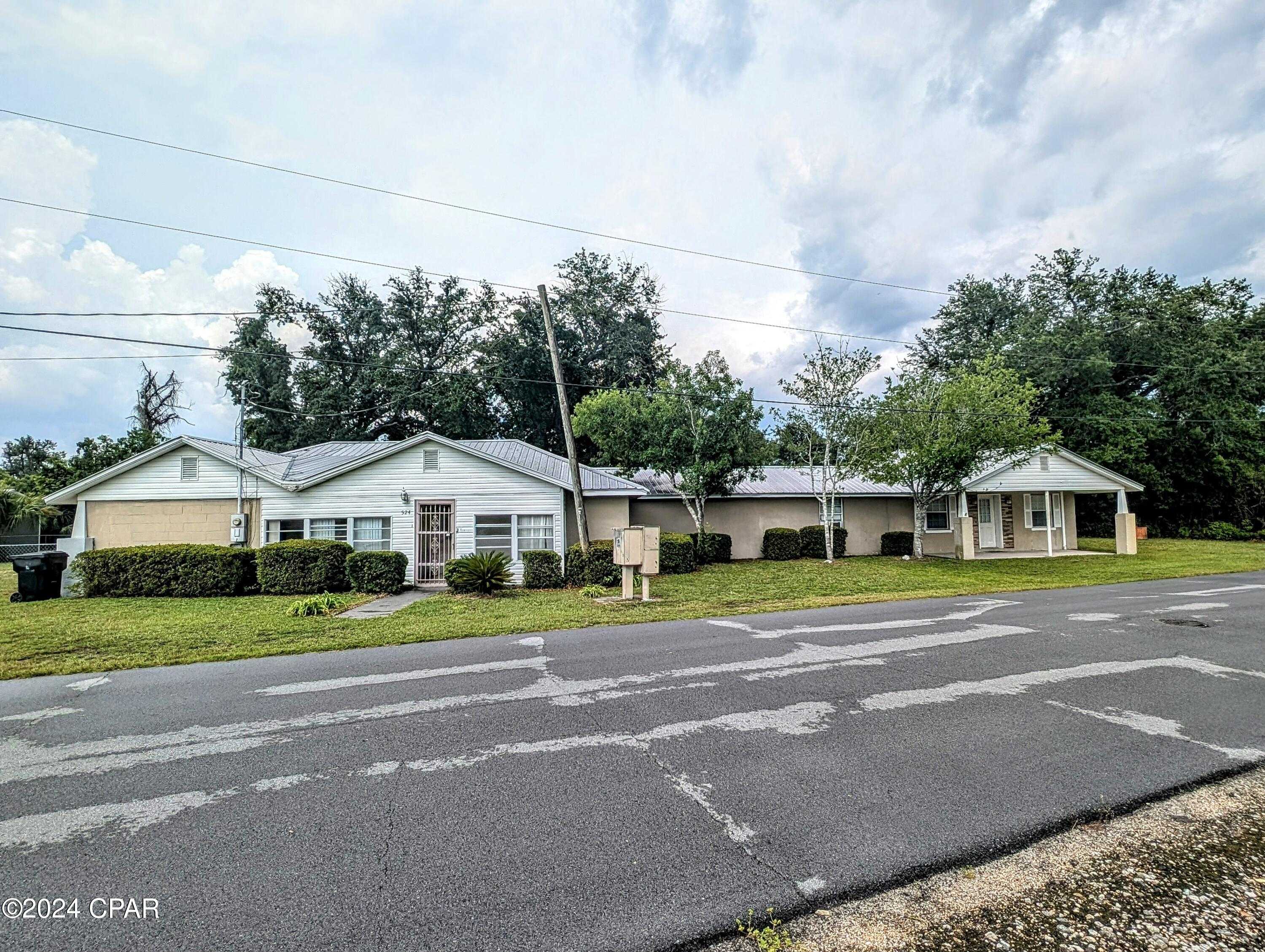 photo 1: 524 Powell Avenue, Panama City FL 32401