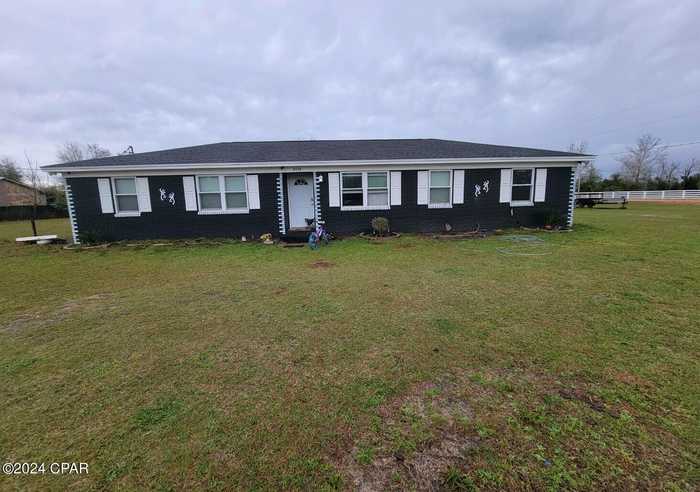 photo 1: 8038 Willow Road, Youngstown FL 32466