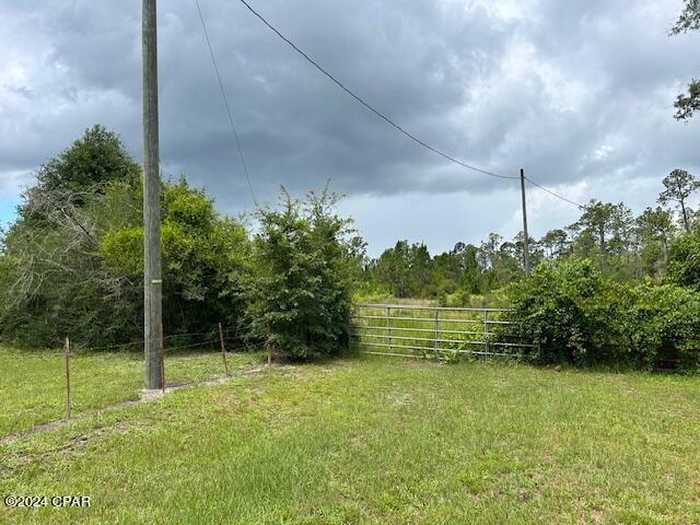 photo 1: 11030 Smith Road, Fountain FL 32438