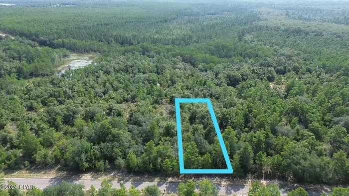 photo 1: Lot 8 Jamaica Cir., Chipley FL 32428