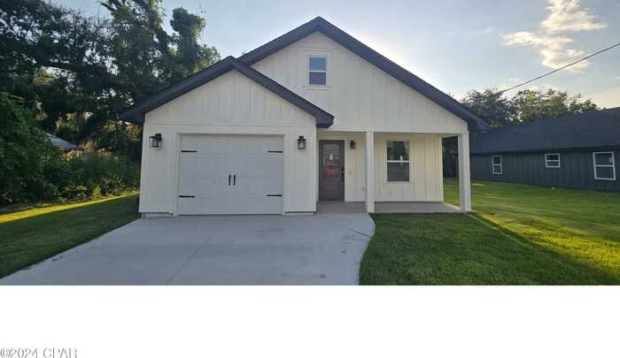 photo 1: 1517 Molitor Avenue, Panama City FL 32401