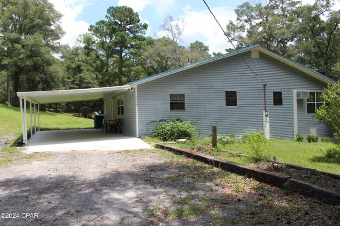 photo 1: 2436 Pathfinder Lane, Chipley FL 32428