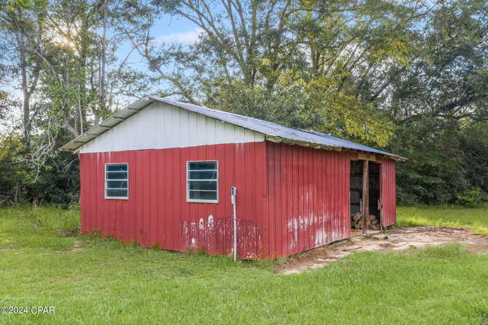 photo 33: 2002 Cutchins Road, Cottondale FL 32431