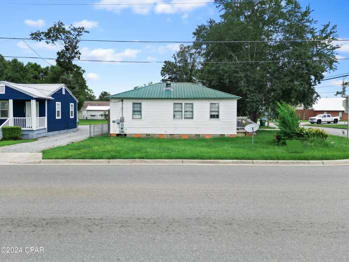 photo 2: 3001 6th Street, Marianna FL 32446