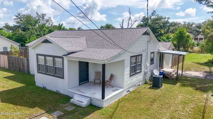 photo 1: 218 Maine Avenue, Panama City FL 32401