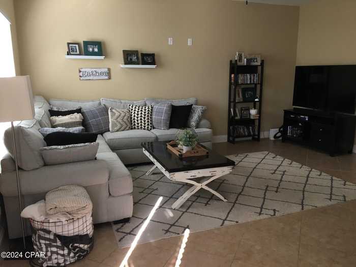 photo 2: 1784 Annabellas Dr, Panama City Beach FL 32407