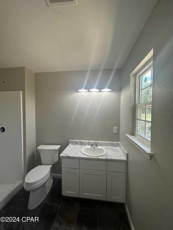 photo 8: 6578 Grande Oak Loop, Grand Ridge FL 32442