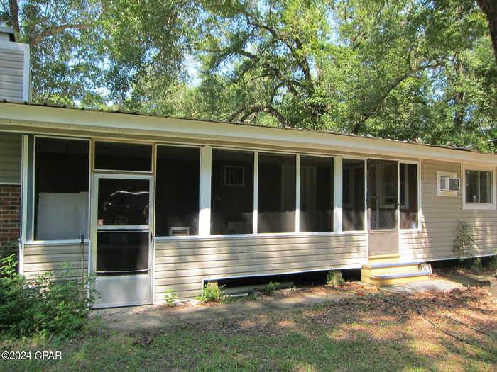 photo 2: 524 Vann Drive, Wewahitchka FL 32465