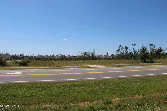 photo 2: 4231 Highway 389 Highway, Lynn Haven FL 32405