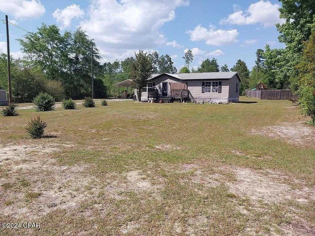 photo 1: 16137 Rollohome Road, Fountain FL 32438