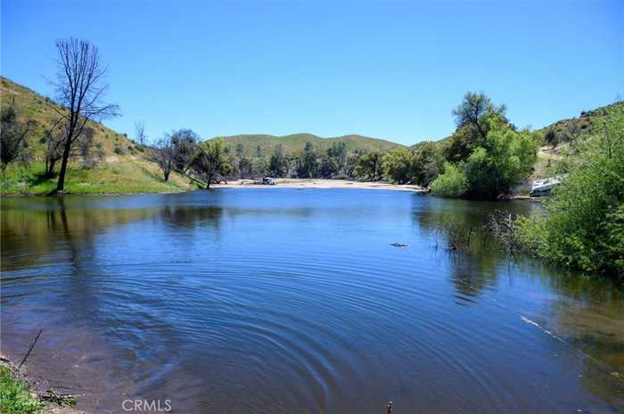 photo 2: Huer Huero Road, Creston CA 93432