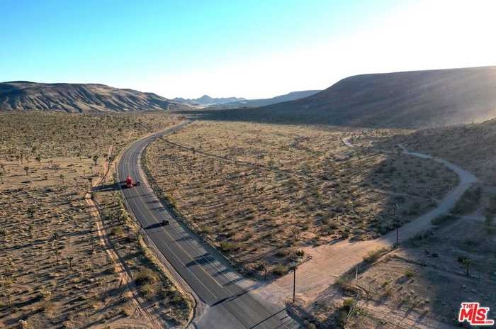 photo 2: OLD WOMAN SPRINGS Road, Yucca Valley CA 92284