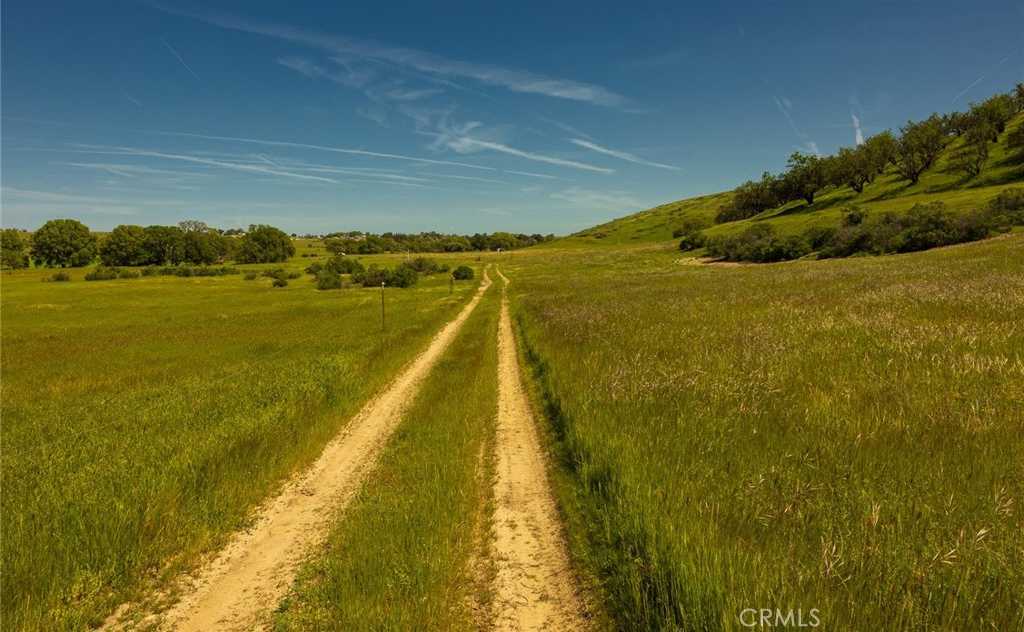 photo 2: Geneseo Road, Paso Robles CA 93446